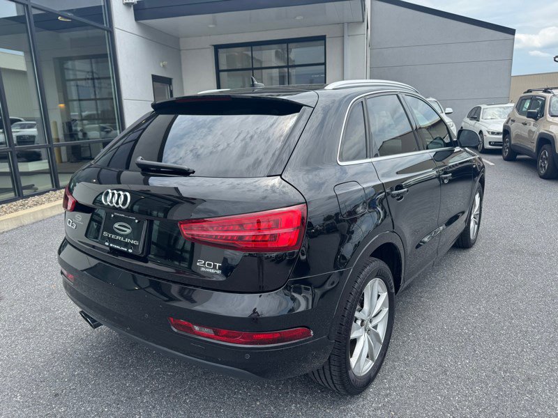 Used 2018 Audi Q3 2.0T Premium Plus w/ Premium Plus Package image 3