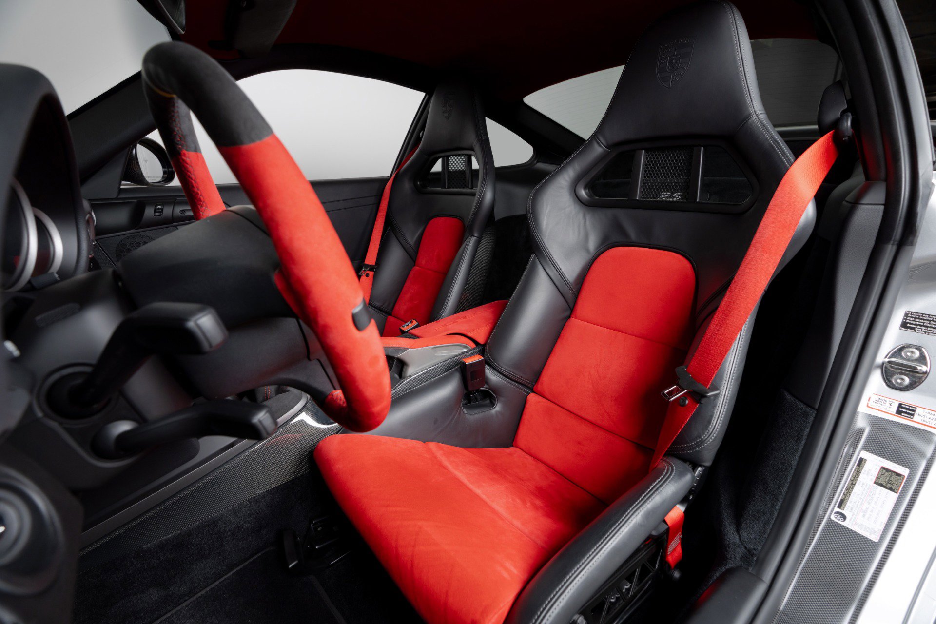 Used 2011 Porsche 911 GT2 RS image 26