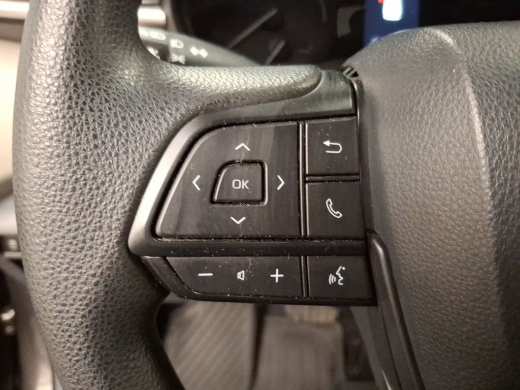 Used 2023 Toyota Sienna LE image 21