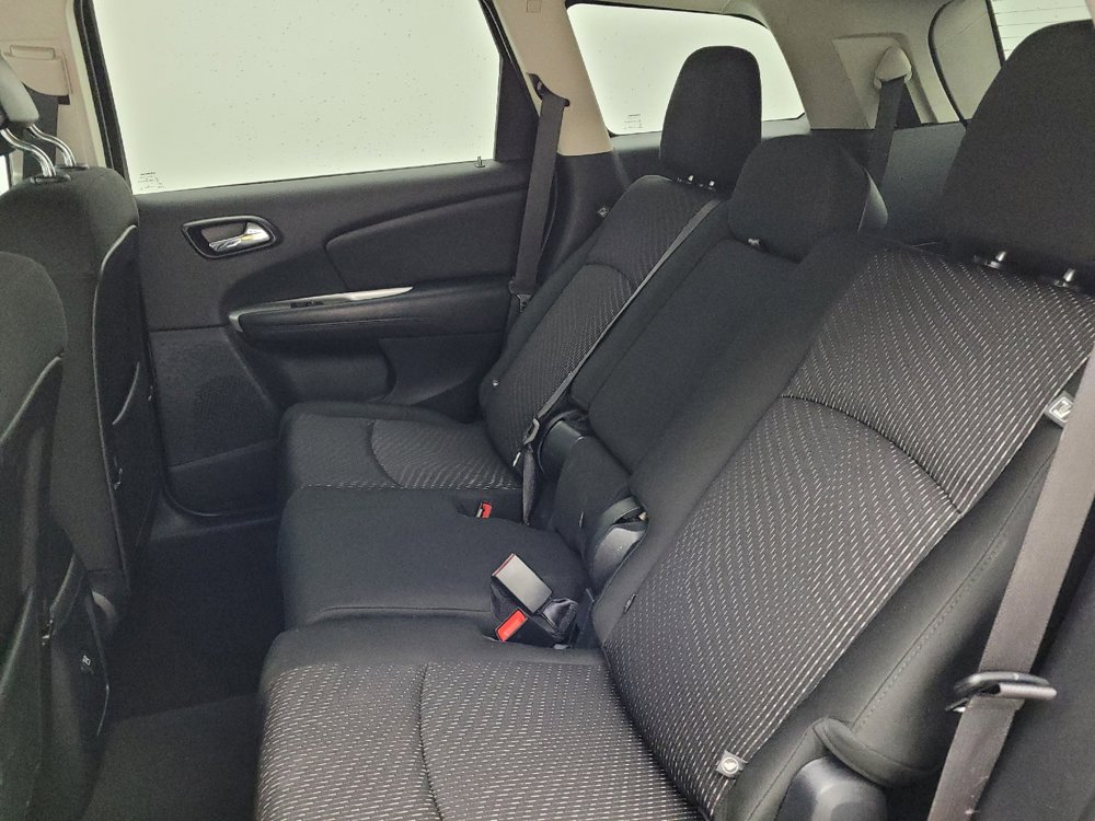Used 2020 Dodge Journey SE w/ SE Popular Equipment Group image 18