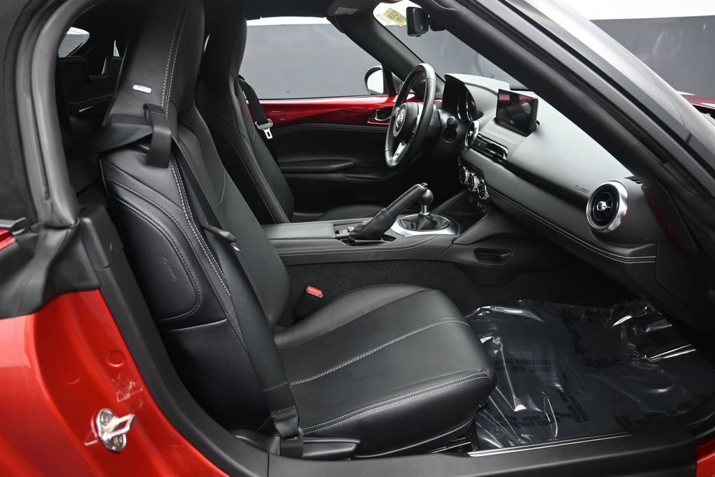 Used 2024 MAZDA MX-5 Miata Grand Touring RWD image 10