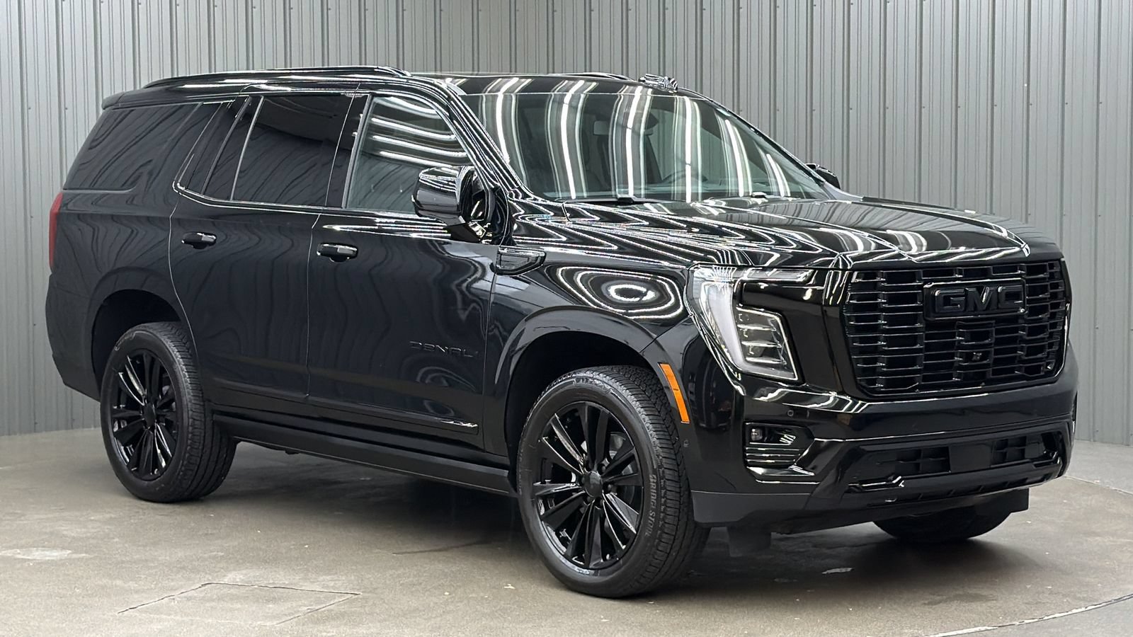 Used 2026 GMC Yukon Denali w/ Sun & Power Step Package AWD/4WD image 7