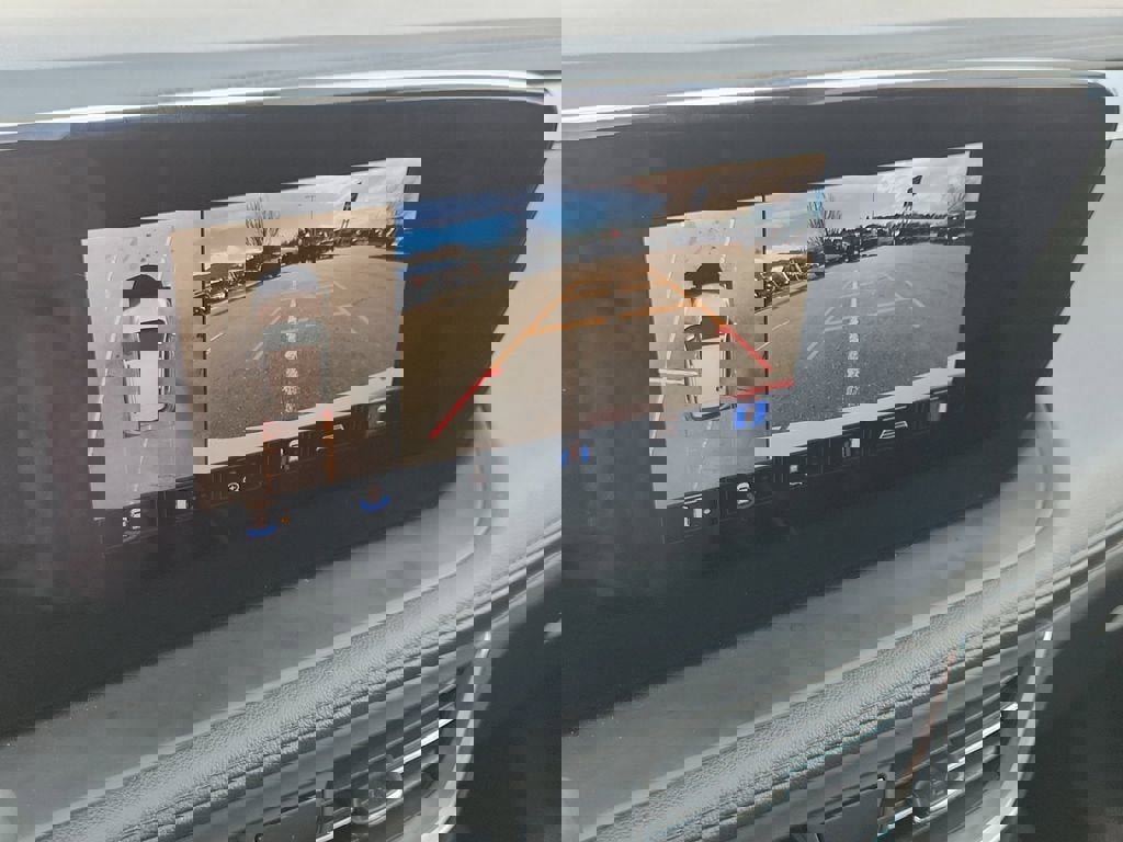 Used 2024 Buick Encore GX Avenir w/ Avenir Technology Package image 25