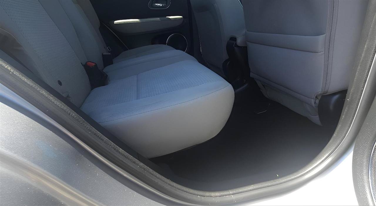 Used 2019 Honda HR-V EX image 28