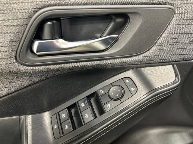 Used 2023 Nissan Rogue SV AWD/4WD image 20