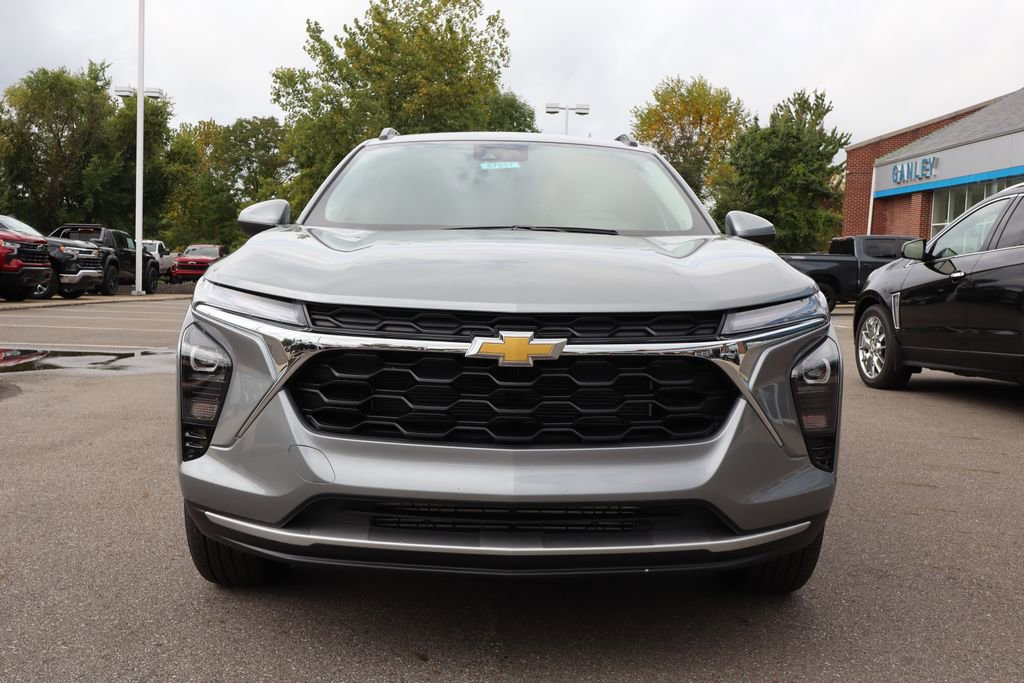 New 2025 Chevrolet Trax LT w/ Driver Confidence Package image 4