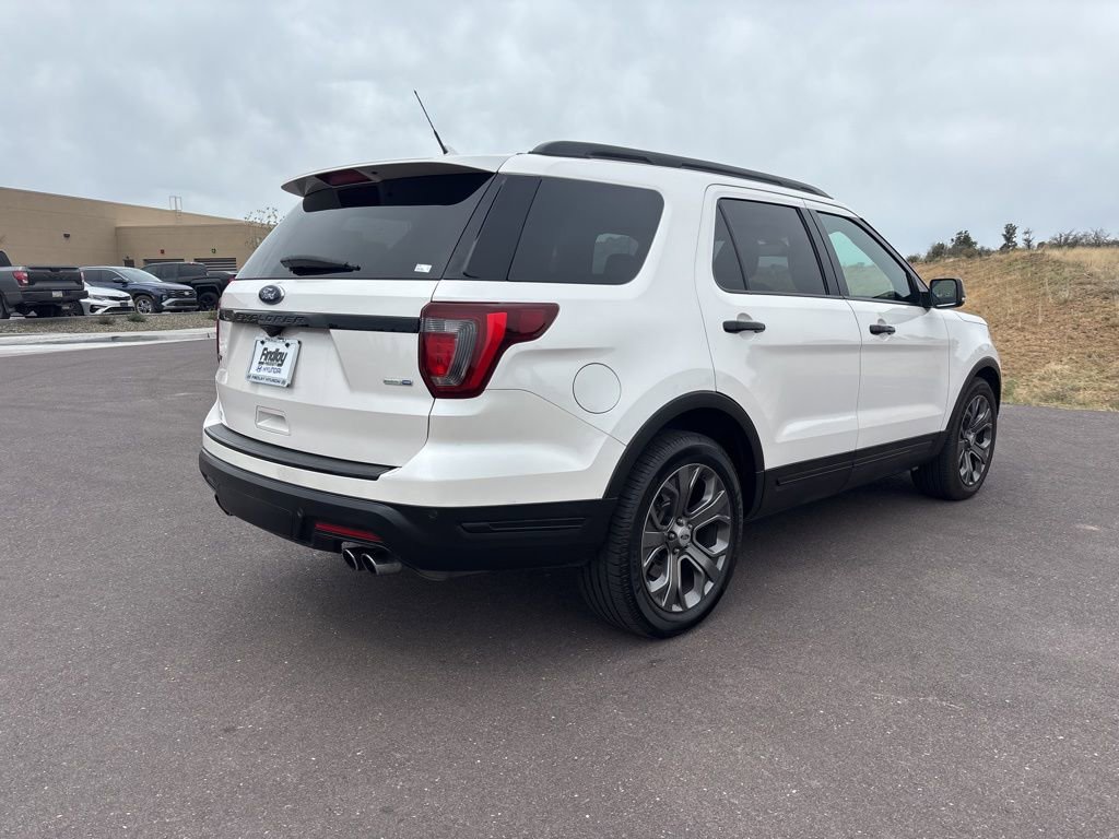 Used 2018 Ford Explorer Sport w/ Equipment Group 401A AWD/4WD image 4