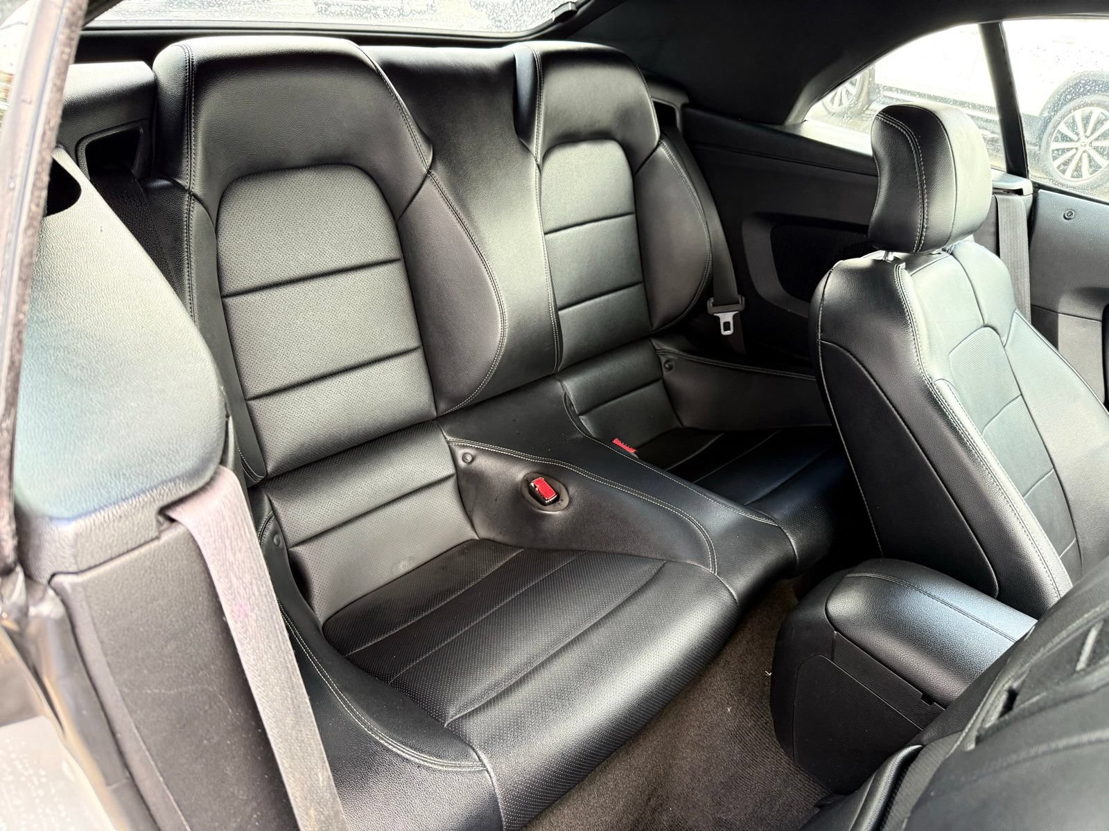 Used 2017 Ford Mustang Premium RWD image 27
