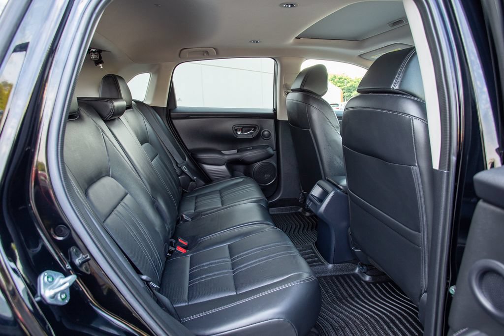 Certified 2024 Honda HR-V EX-L image 19