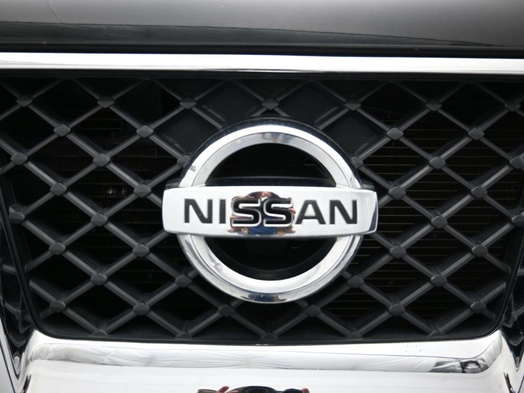 Used 2019 Nissan Frontier SV image 25