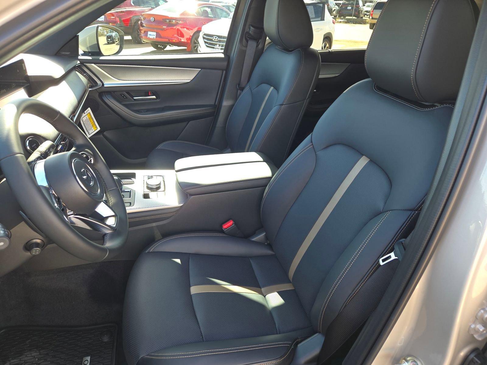 New 2026 MAZDA CX-90 Plug-In Hybrid w/ Premium Plus image 17