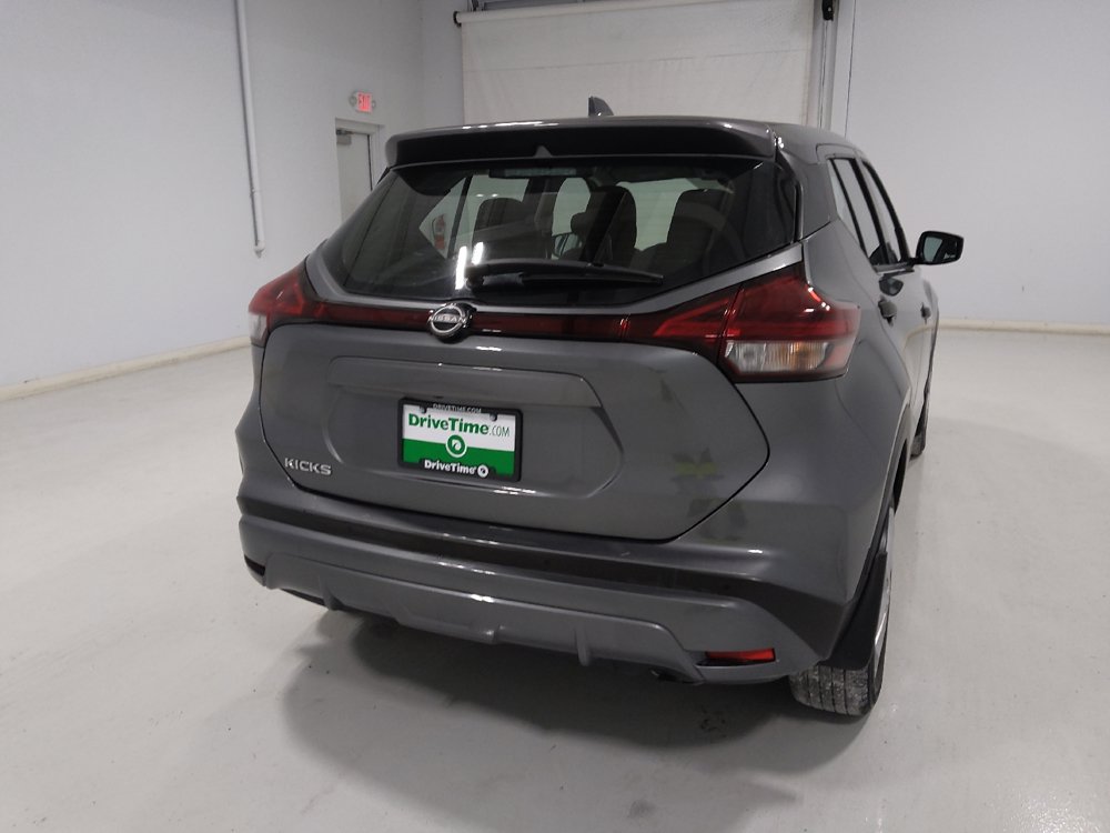 Used 2022 Nissan Kicks S w/ Interior Electronics Package FWD image 7