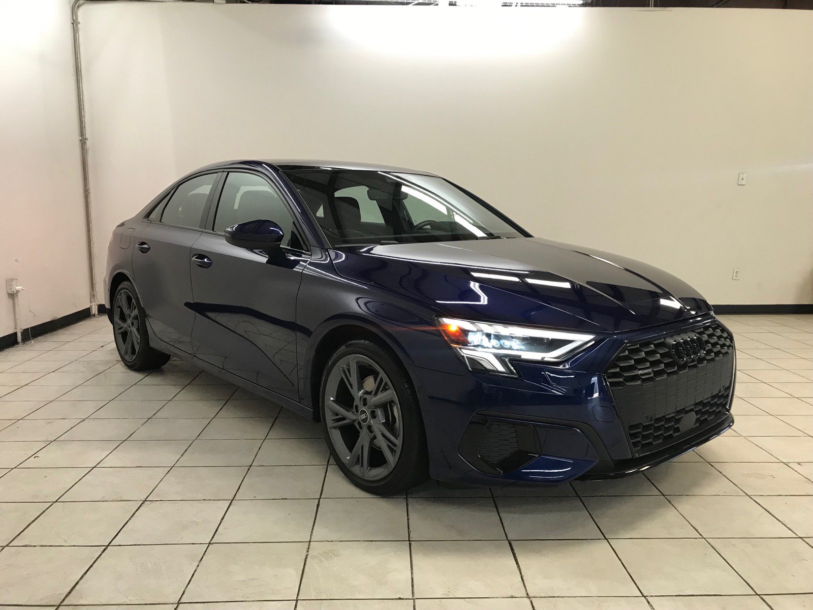 Used 2024 Audi A3 2.0T Premium w/ Convenience Package AWD/4WD image 2