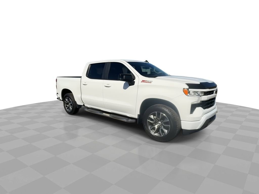 Certified 2022 Chevrolet Silverado 1500 RST image 2