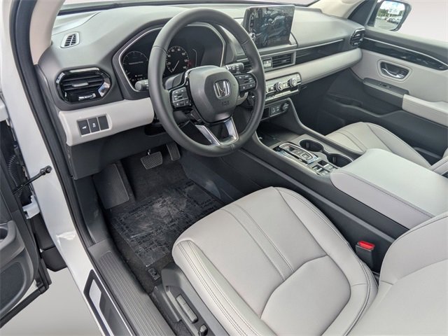 New 2025 Honda Pilot EX-L image 11