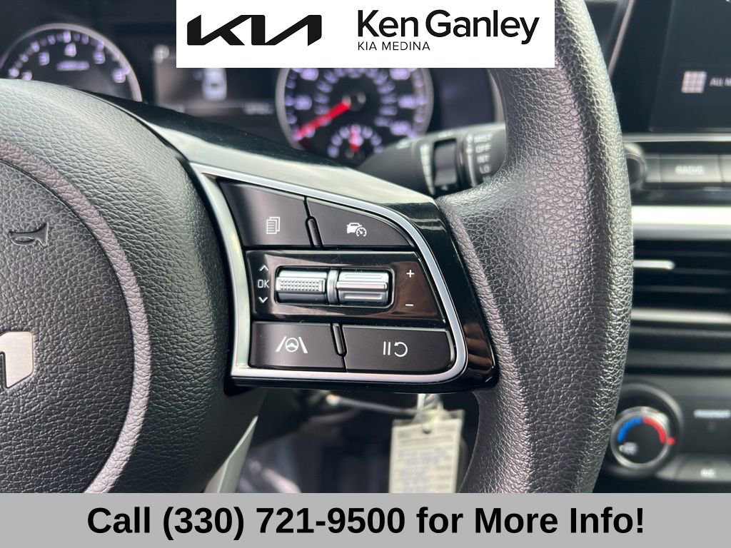 Certified 2023 Kia Forte LXS w/ LXS Technology Package image 32