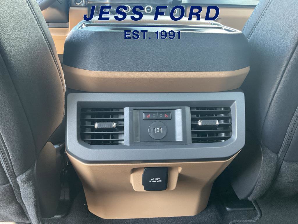New 2025 Ford F350 Lariat image 15