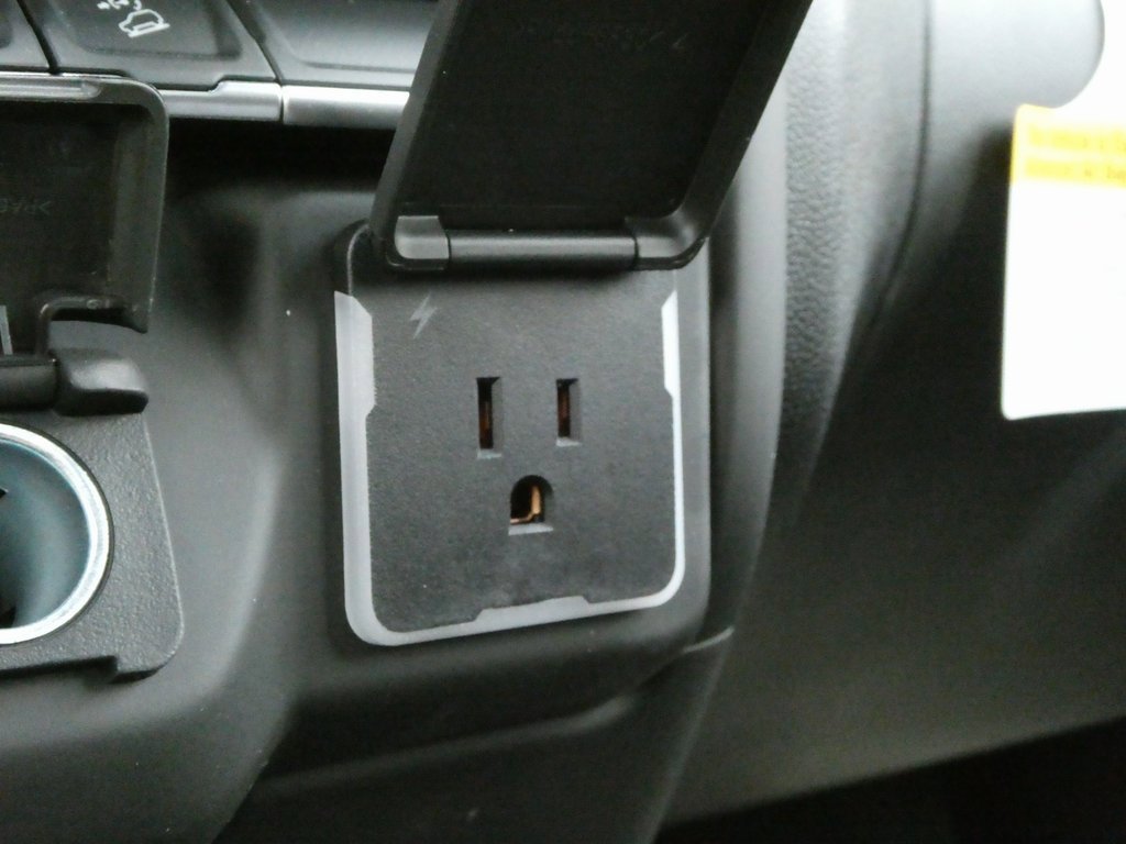 New 2025 GMC Sierra 3500 Pro image 15