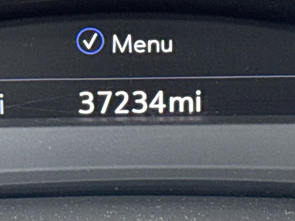 Used 2023 Cadillac XT6 Premium Luxury w/ Technology Package AWD/4WD image 41