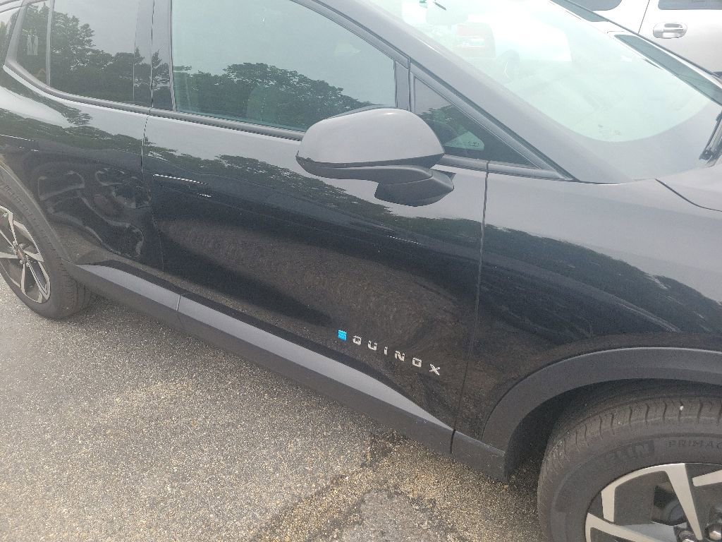 Used 2025 Chevrolet Equinox EV LT FWD image 7