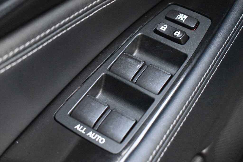 Used 2014 Lexus LS 460 AWD image 16