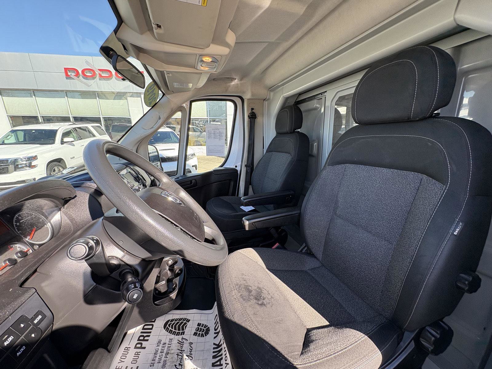 Used 2019 RAM ProMaster 3500 w/ Premium Appearance Group image 6