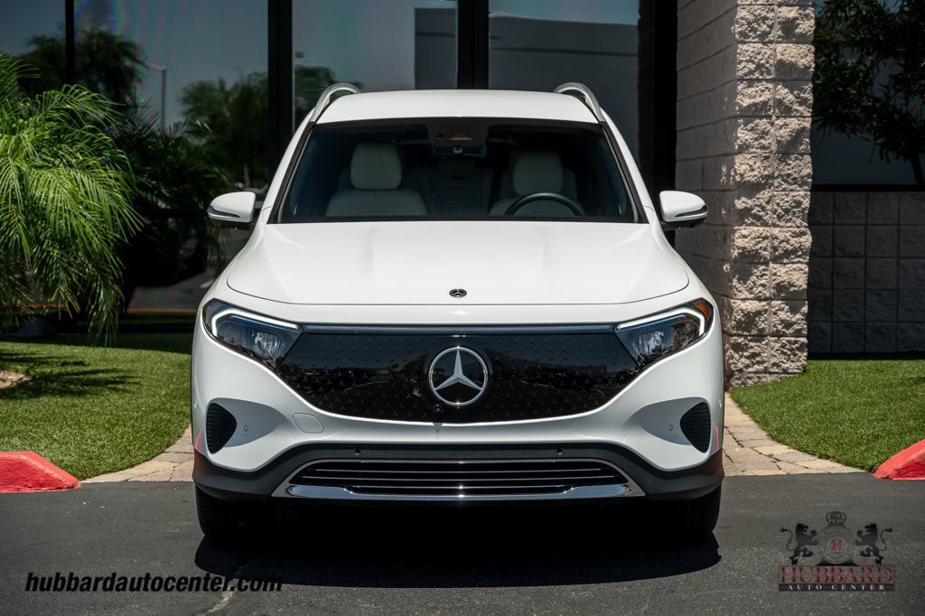 Used 2025 Mercedes-Benz EQB 250+ image 3