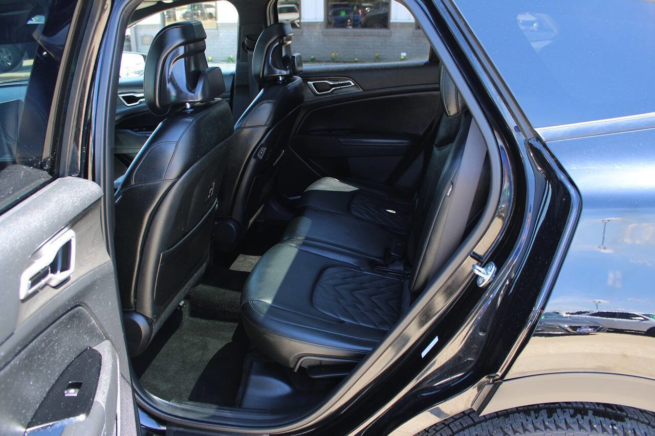 Used 2024 Kia Sportage X-Line w/ X-Line Premium Package AWD/4WD image 9