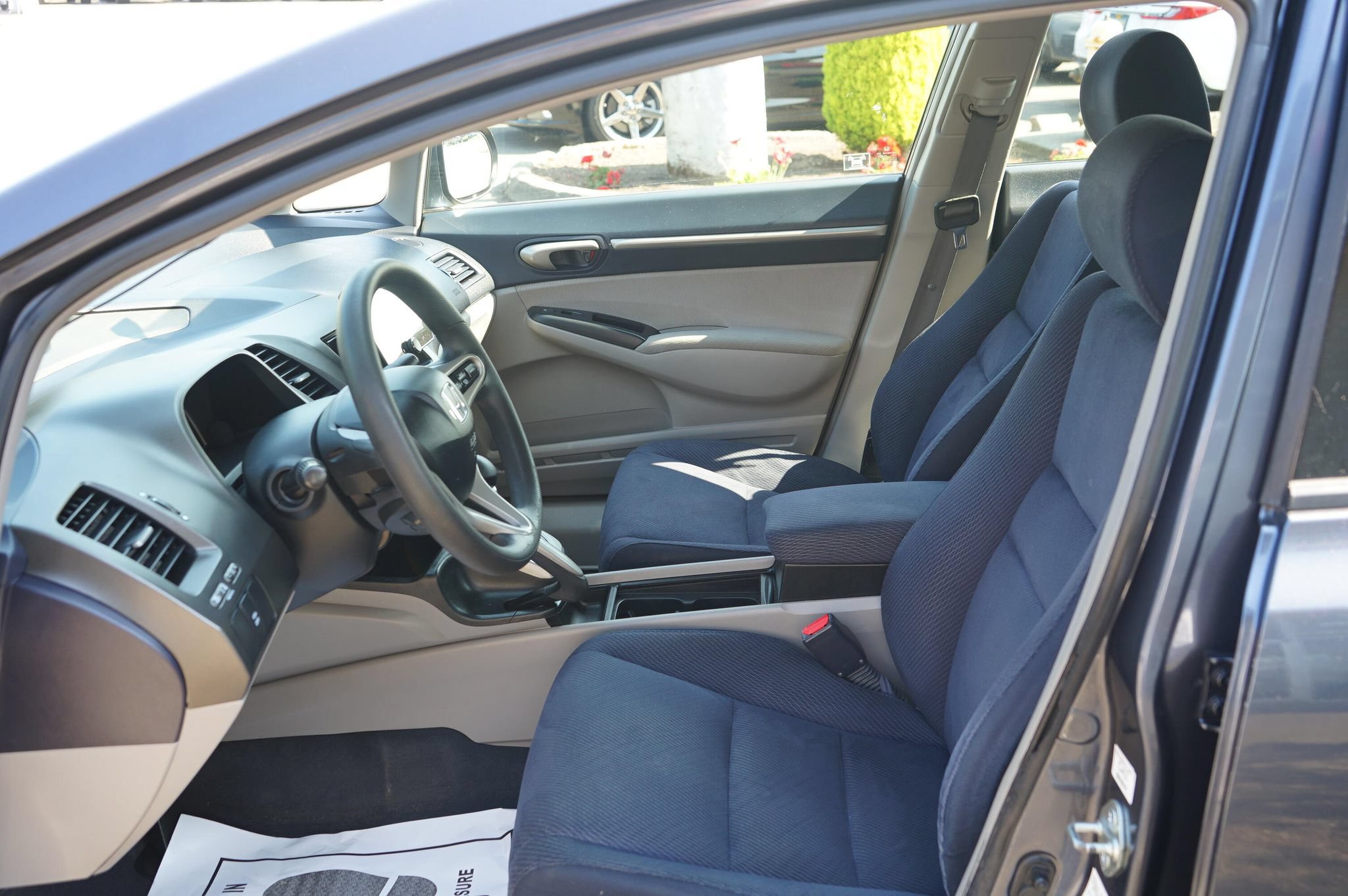 Used 2009 Honda Civic Hybrid Sedan image 13