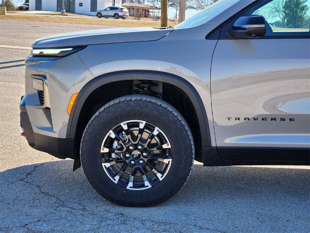 New 2026 Chevrolet Traverse Z71 w/ Enhanced Driving Package image 5