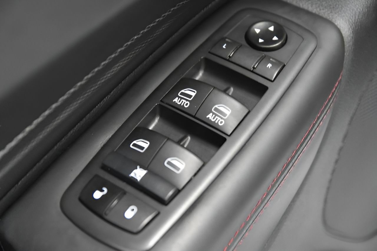Used 2021 Dodge Durango R/T w/ Blacktop Package RWD image 16