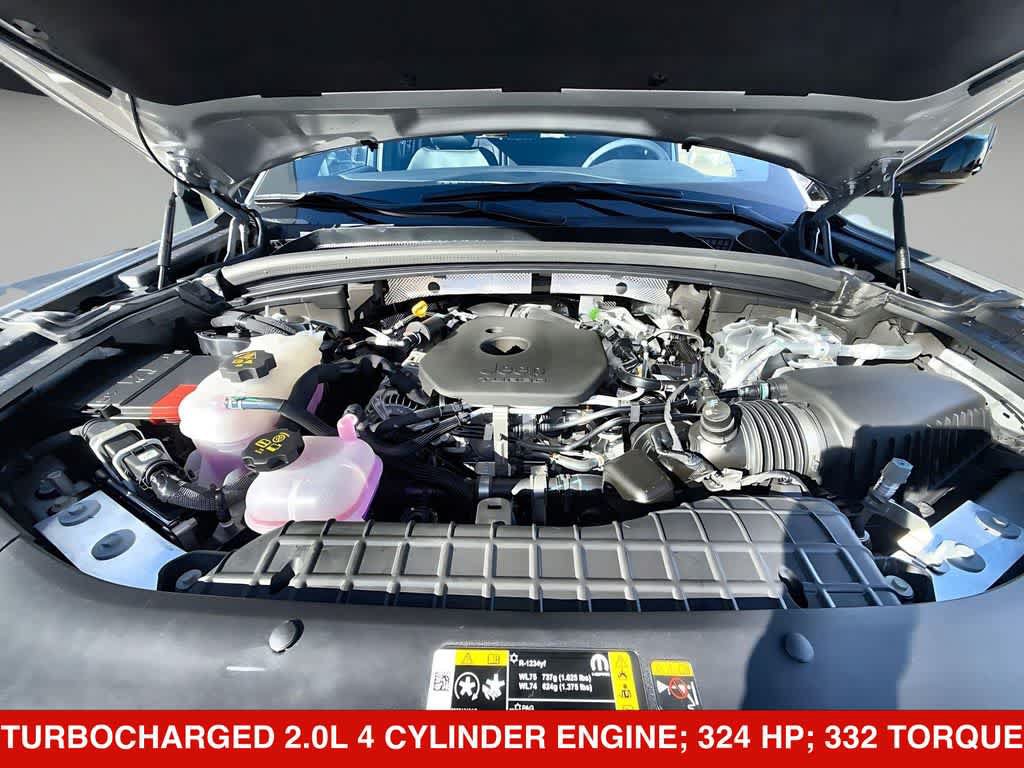 New 2026 Jeep Grand Cherokee Altitude AWD/4WD image 11