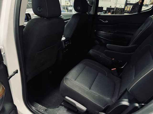 Used 2023 GMC Acadia SLE w/ Driver Convenience Package image 20