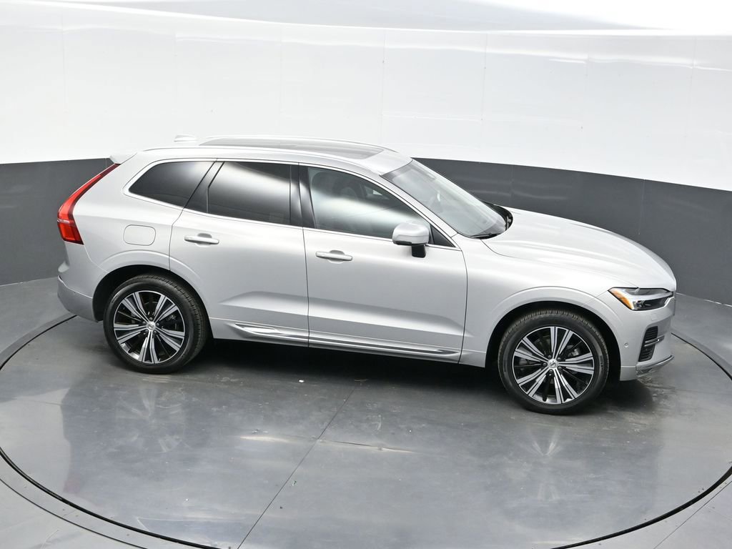 Used 2023 Volvo XC60 B5 Plus w/ Climate Package image 31
