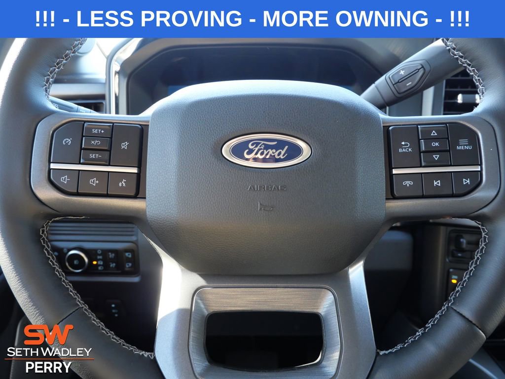 New 2026 Ford F250 Lariat w/ Black Appearance Package AWD/4WD image 22