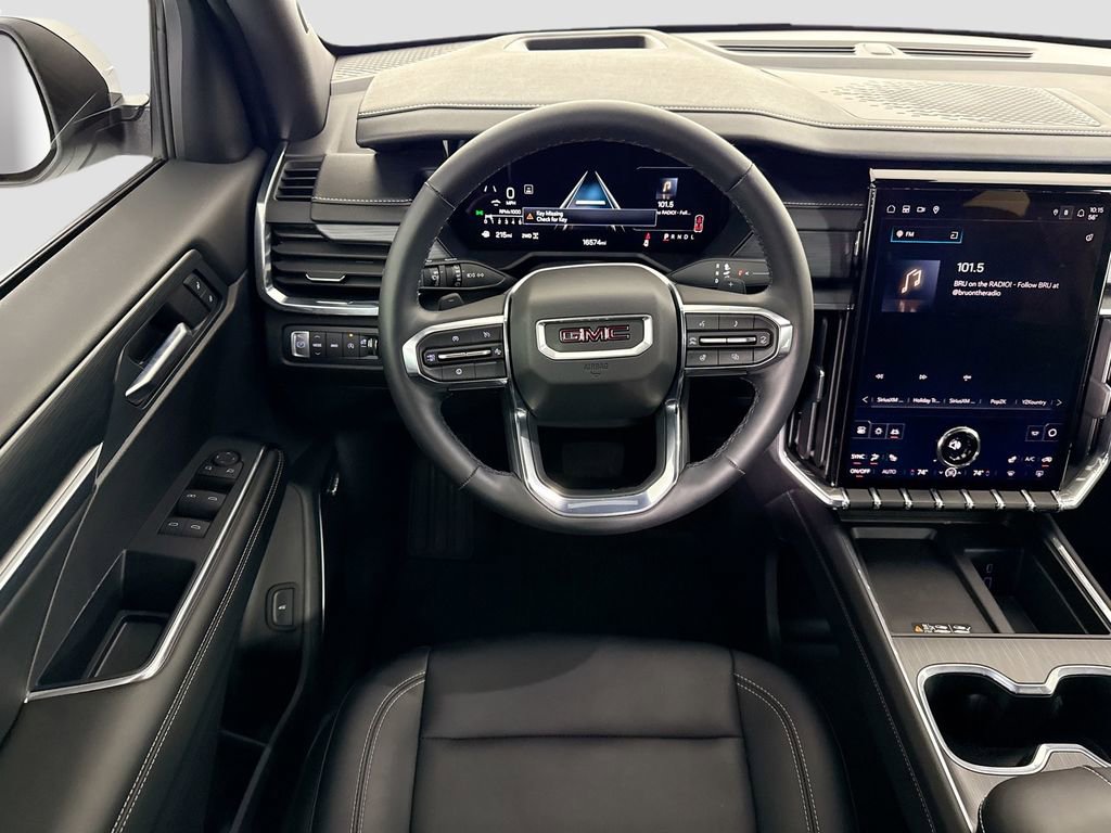 Used 2024 GMC Acadia Elevation w/ Luxury Package AWD/4WD image 10