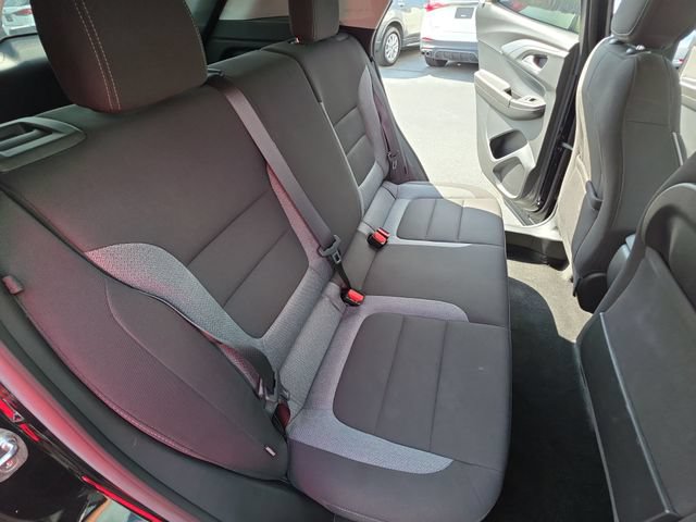 Used 2023 Chevrolet TrailBlazer LS FWD image 13