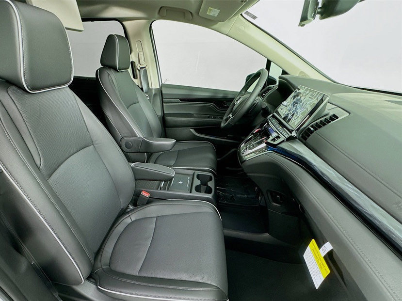 Certified 2026 Honda Odyssey Elite image 44