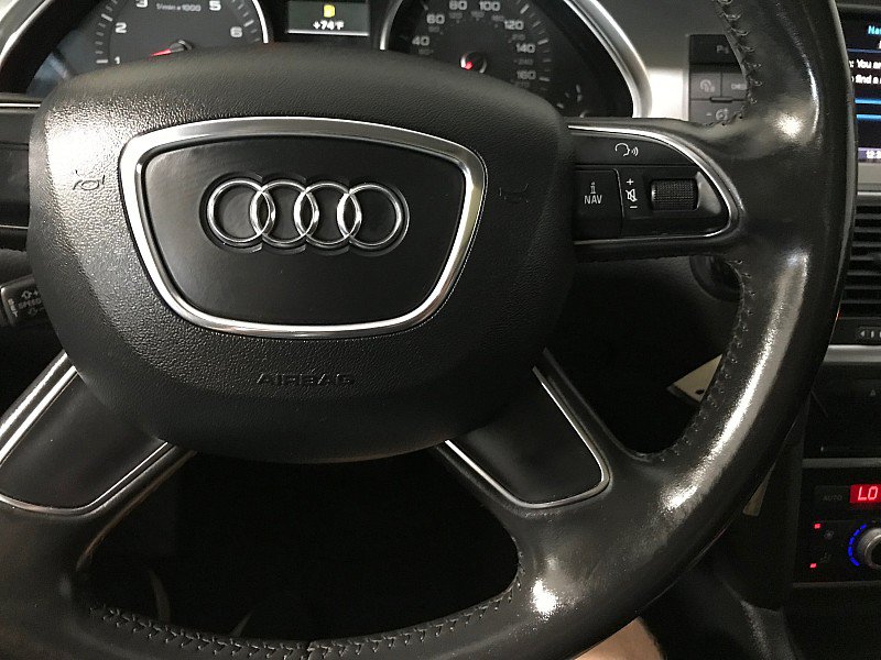 Used 2013 Audi Q7 3.0T Premium Plus AWD/4WD image 25