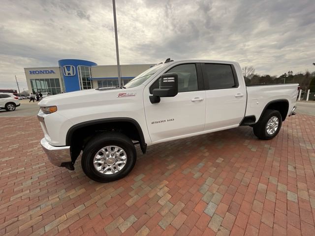 Used 2021 Chevrolet Silverado 2500 LT w/ Convenience Package image 31