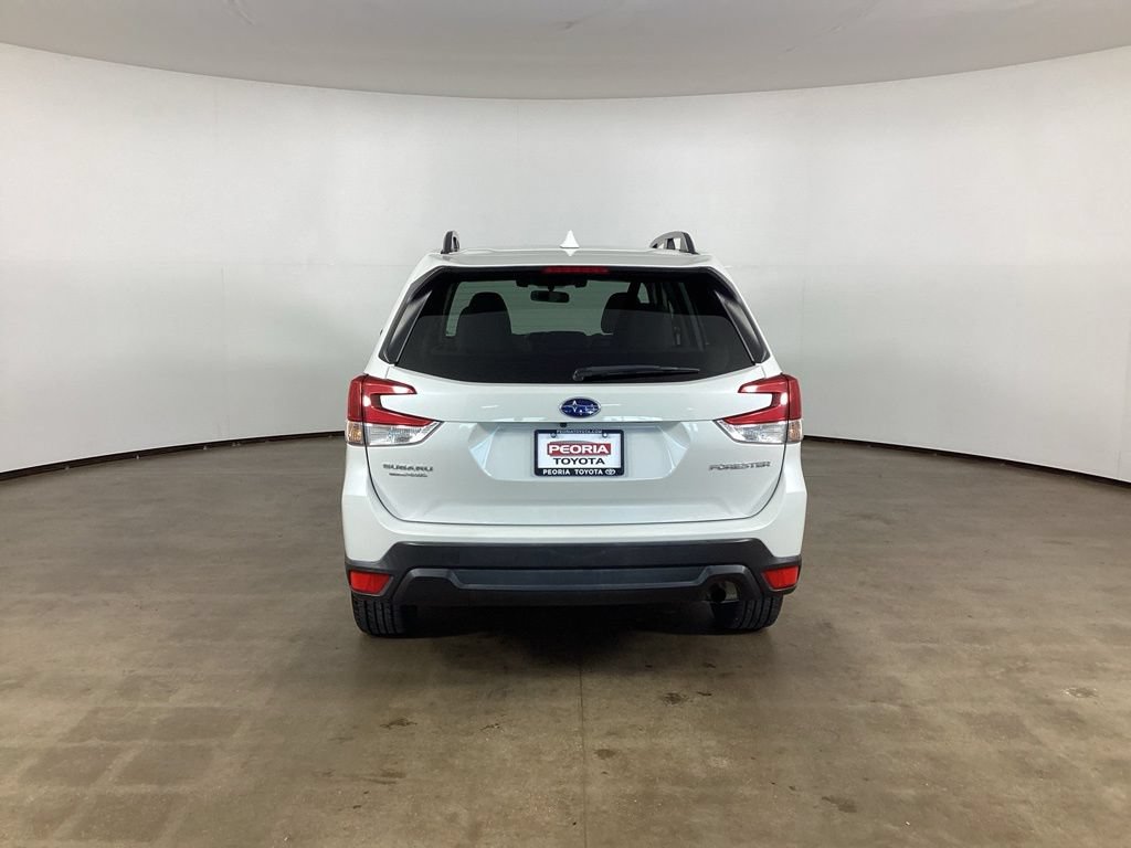 Used 2020 Subaru Forester Premium AWD/4WD image 10