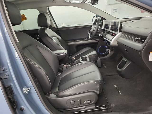 Used 2024 Hyundai Ioniq 5 Limited image 13