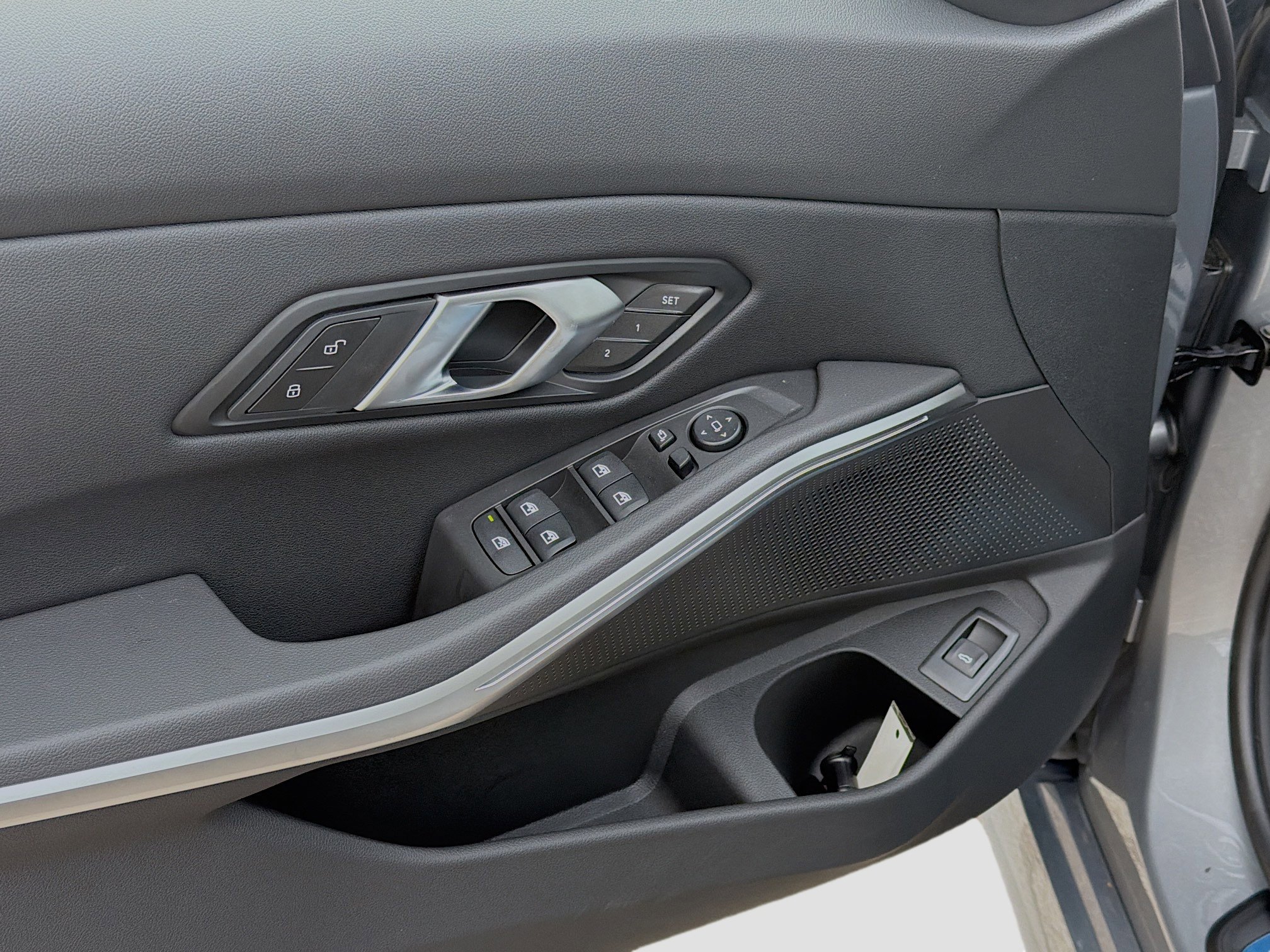 New 2026 BMW 330i Sedan w/ M Sport Package image 23