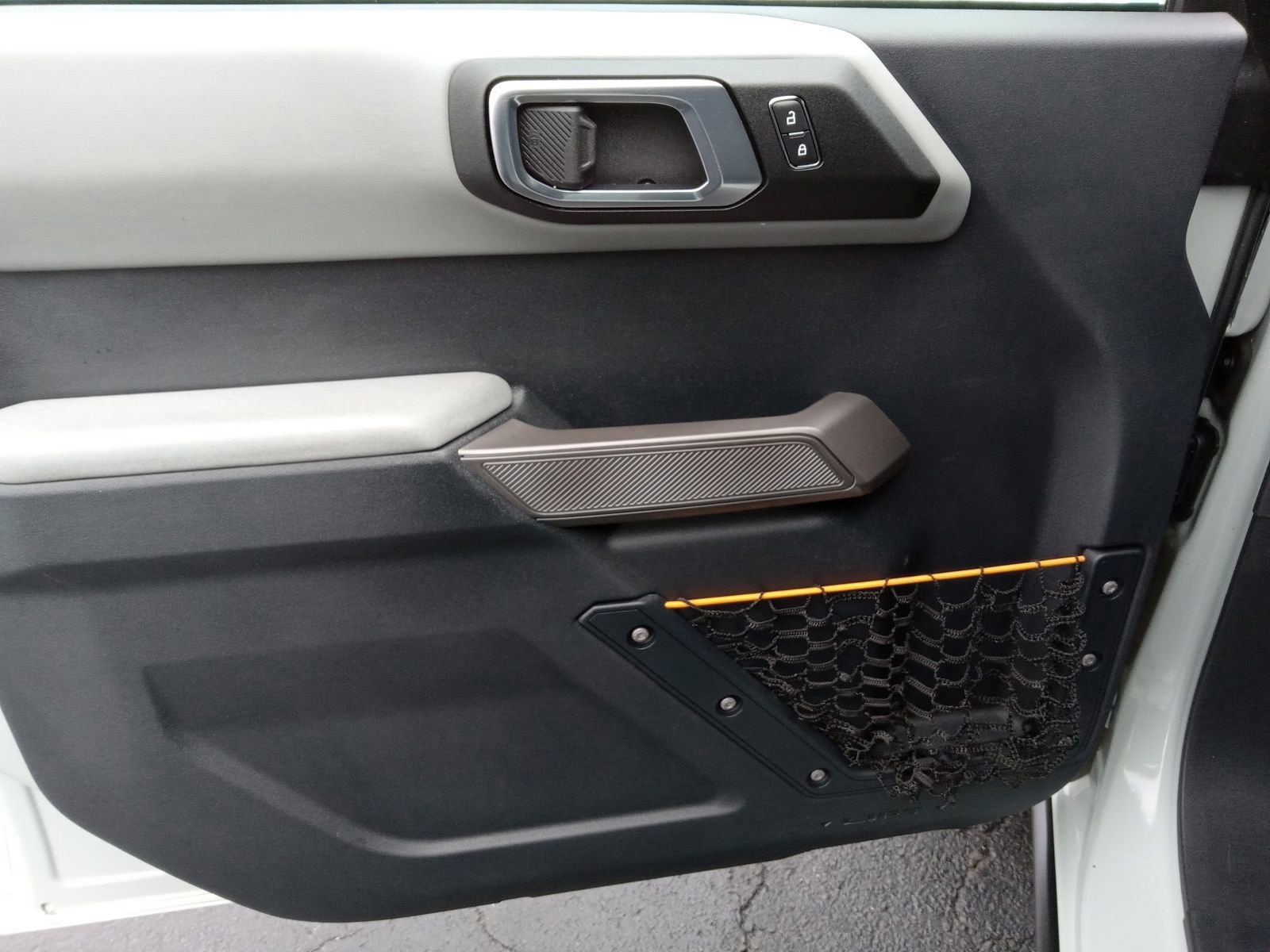 Used 2021 Ford Bronco Badlands image 11