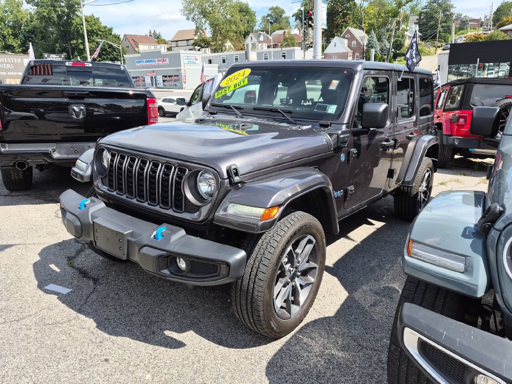 Used 2024 Jeep Wrangler Unlimited w/ Convenience Group