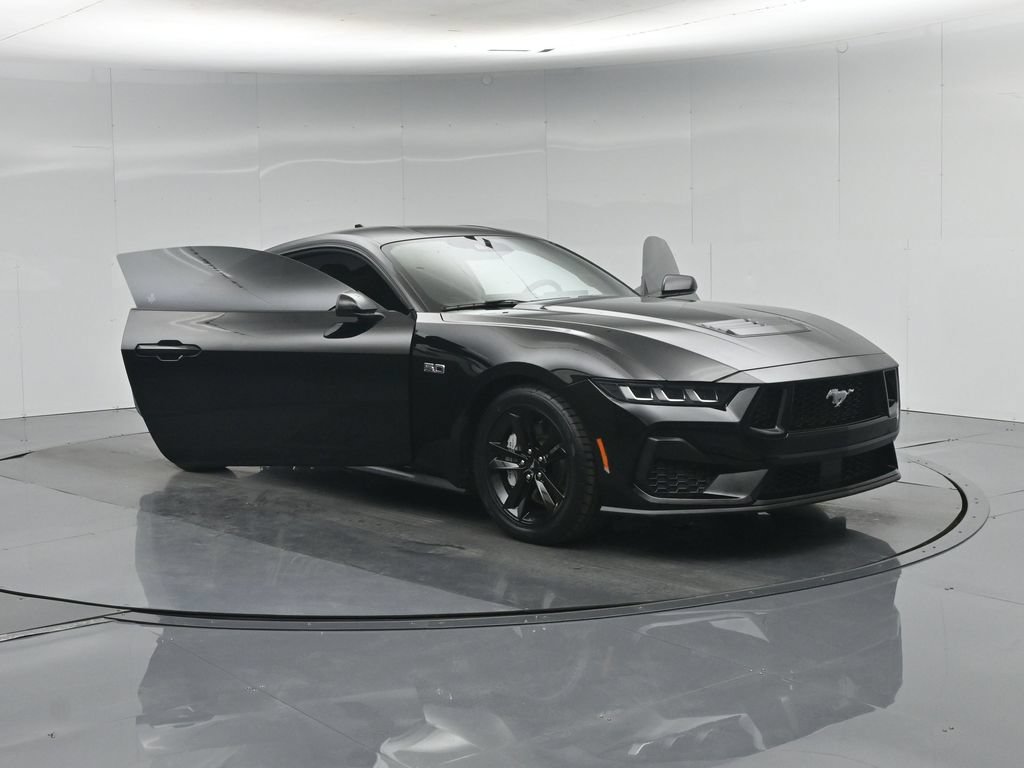 Used 2024 Ford Mustang GT RWD image 34