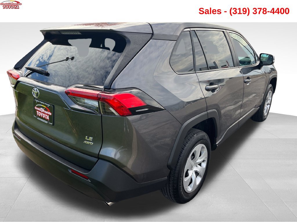 Used 2023 Toyota RAV4 LE AWD/4WD image 7