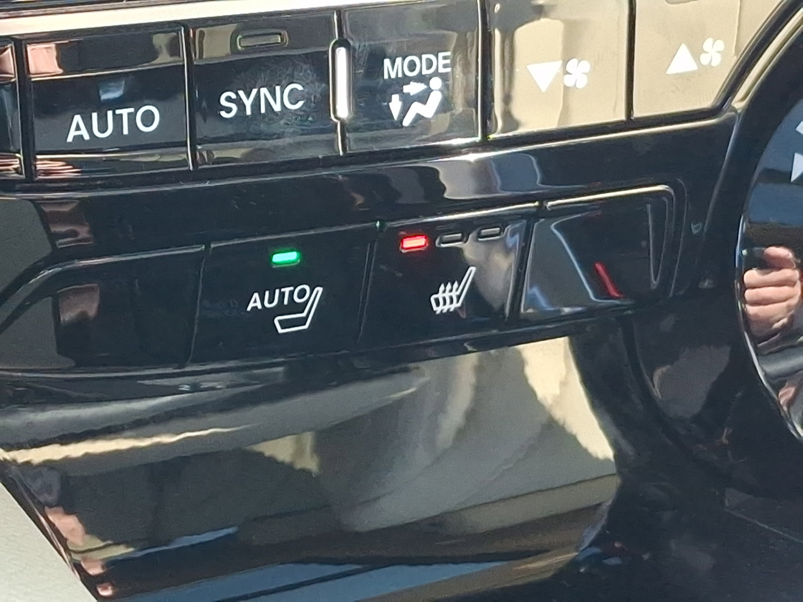 Used 2022 Acura MDX SH-AWD image 26