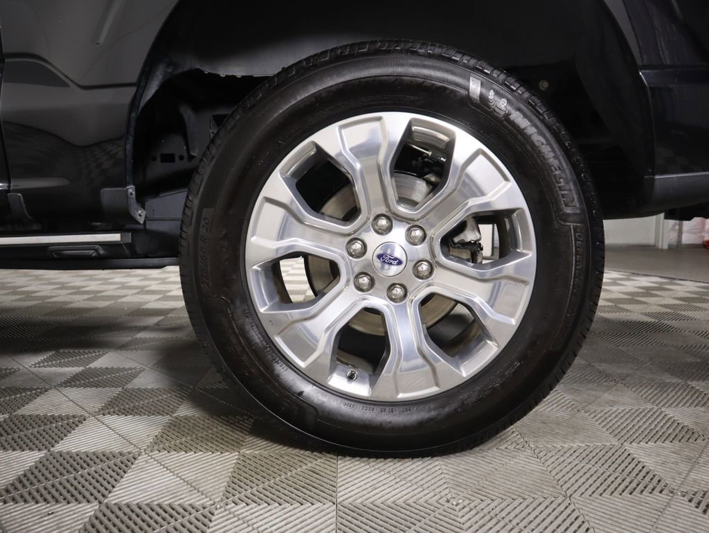 Used 2022 Ford F150 Platinum image 32