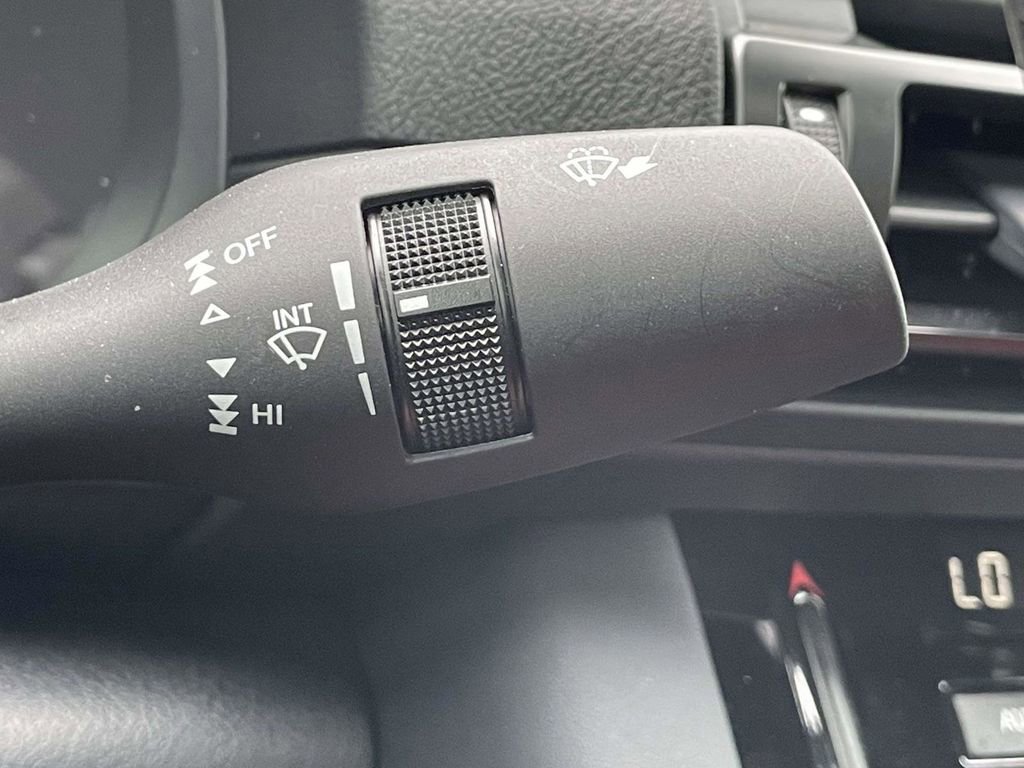 Used 2025 Lexus IS 350 F Sport RWD image 36
